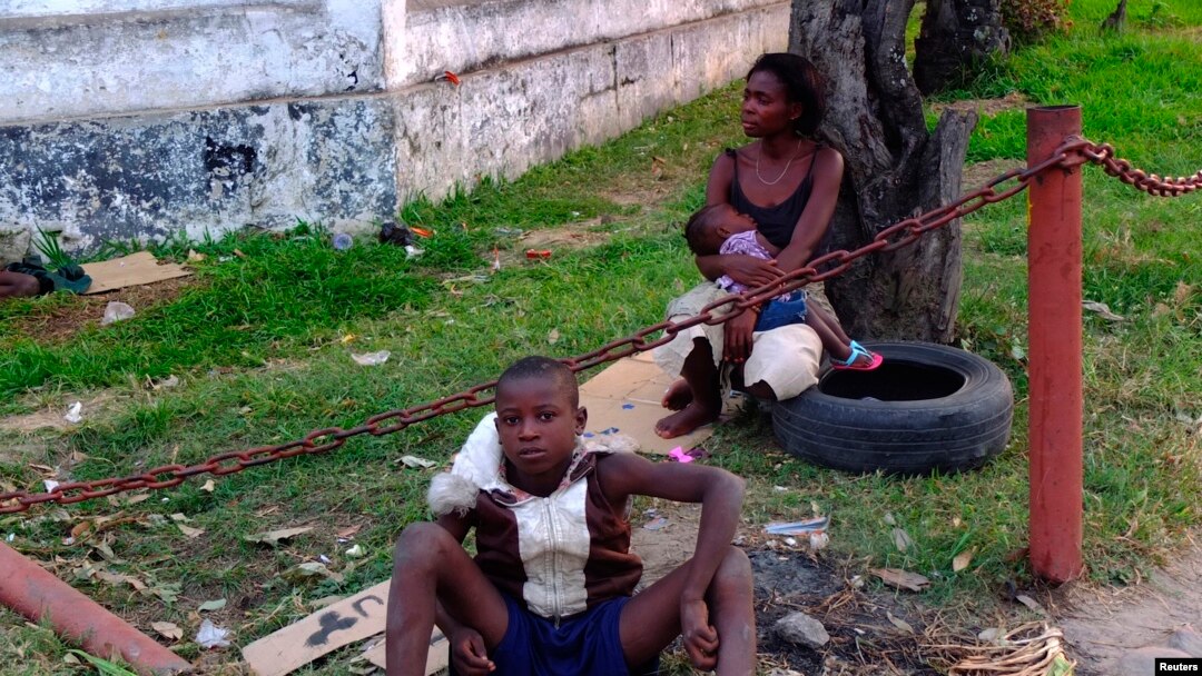 Abana babuze icyo bakora