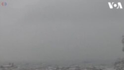 Paris Terselimuti Salju Tebal