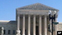 美最高法院开始听取医保改革辩论