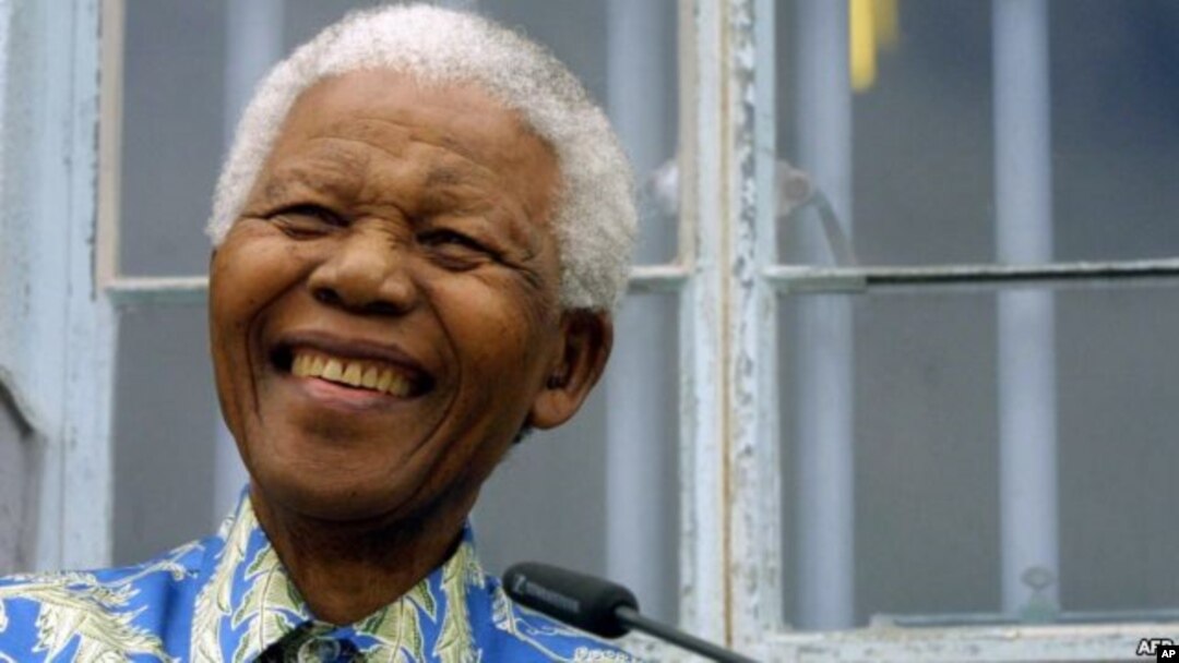 Kantor kepresidenan Afrika Selatan mengatakan bahwa Nelson Mandela telah diperbolehkan meninggalkan rumah sakit, Rabu (26/12).