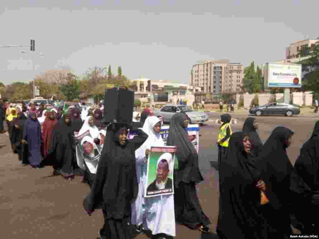 ABUJA: Mata 'yan shiya sun zanga zanga domin a sako shugabansu, Shaikh Ibrahim El-zakzaky