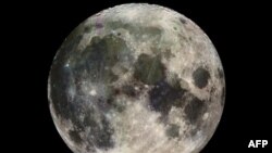 NASA publikon lajmin për linjën e re të raketave që do të çojë astronautë në Hënë