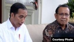 Presiden Jokowi meminta kepada semua pihak untuk menjaga kerahasiaan data pasien virus korona, di Istana Merdeka, Jakarta, Selasa (3/3) (Biro Setpres)