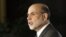 SHBA: Ben Bernanke mbron përpjekjet për të nxitur rritjen ekonomike në SHBA