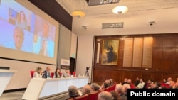 Dîmenek ji Konferansa Konferansa Aştî û Entegrasyona Demokratîk di 29–30’ê Îlonê de li Londonê