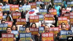 지난 2013년 6월 서울에서 중국의 탈북자 강제 송환 중단을 촉구하는 집회가 열렸다. (자료사진)