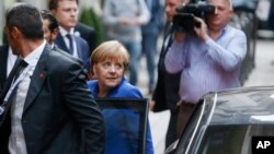 Nemačka kancelarka Angela Merkel stiže u Milano, gde se održava samit evropskih i azijskih lidera
