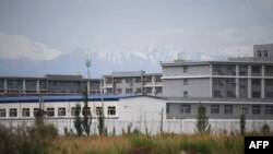 Një nga objektet që mendohet se përdoret tashmë si kamp riedukimi për uigurët në Xinjiang