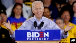 Mantan Wakil Presiden Joe Biden mendapat sambutan hangat hari Senin (30/4), pada rapat umum kampanye pertamanya di kota Pittsburgh.