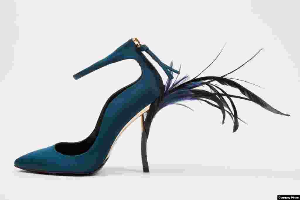 Roger Vivier (Museum at FIT)