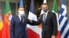 Arşiv foto - Fransa Cumhurbaşkanı Emmanuel Macron ve Yunanistan Başbakanı Kiryakos Miçotakis
