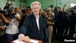 El candidato presidencial Tabaré Vásquez del partido oficialista Frente Amplio obtuvo en la primera vuelta el 47.8 por ciento de los votos.