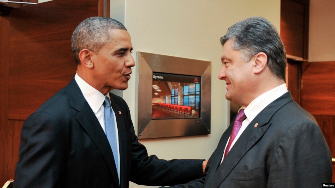 Predsednik Barak Obama i novoizabrani ukrajinski predsednik Petro Porošenko prilikom susreta u Varšavi, 4. jun 2014. 