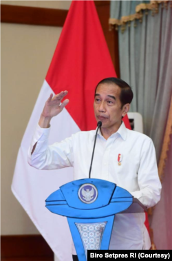 Presiden Jokowi Imbau Pemda Riau tingkatkan penanganan pandemi di wilayahnya. (Foto: Courtesy/Biro Pers)