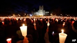 Vigilia en el campus de Virginia Tech en 2009.