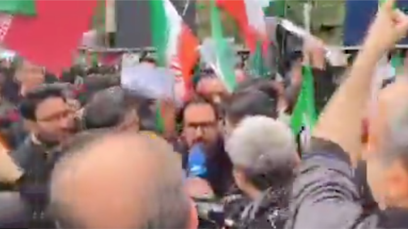 تداوم جنگ‌طلبی هواداران جمهوری اسلامی؛ برخی حامیان حکومت از آتش‌بس خشمگین هستند