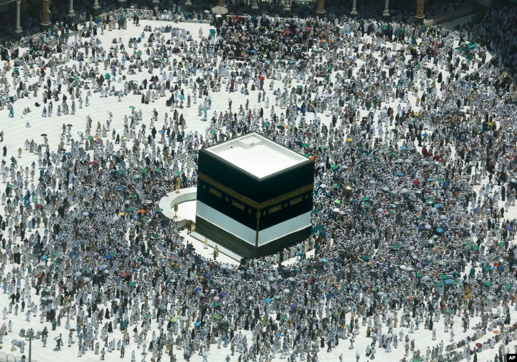  ƶ ̽  ī ׷ ũ  ڵ ü   ī(Kaaba)   ִ.