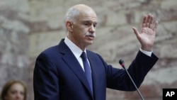 Adeus ao Euro? - Papandreou falou aos membros do seu partido