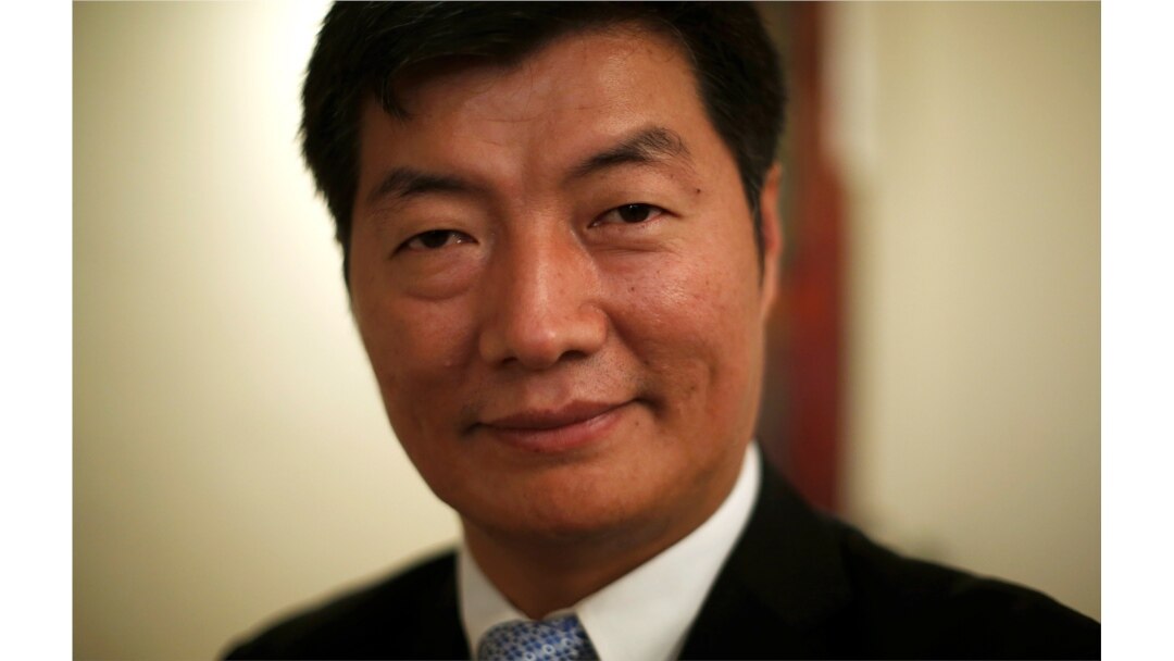 Lobsang Sangay, PM Tibet di pengasingan di India (foto: dok).