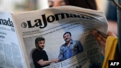 El encuentro entre el actor Sean Penn y el capo del Cártel de Sinaloa, Joaquín "El Chapo" Guzmán, sigue dando de qué hablar.