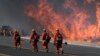 آتش سوزی گسترده در «سیمی ولی» کالیفرنیا موجب تخلیه حدود ۳۰ هزار نفر از مردم شد