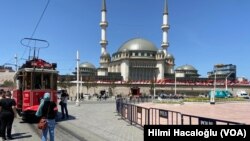 Taksim Camii