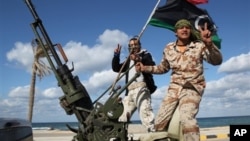 Thành viên lực lượng dân quân Libya.