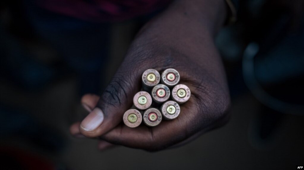 Des cartouches de AK-47 retrouvés sur les lieux de l'attaque à Beni, le 23 décembre 2018.