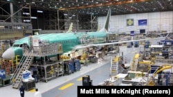 Un Boeing 737 MAX est vu lors d'une visite médiatique de l'usine Boeing à Renton, Washington, États-Unis, le 7 décembre 2015. (Photo: REUTERS/Matt Mills McKnight)