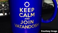 "Vatandosh" O'zbek-Amerika Federatsiyasi Bruklinda asoslangan. Terrorizmda ayblanib qo'lga olingan uch o'zbek Nyu-Yorkning shu qismida yashagan. 