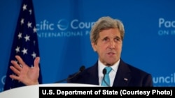 U.S. Secretary of State John Kerry speaks about Pacific trade policy during a speech before the Pacific Council on International Policy at the Omni Hotel in Los Angeles, Calif., April 12, 2016.