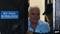 Ricardo Martinelli fue extraditado desde Estados Unidos para enfrentar cargos de espionaje de periodistas y opositores políticos.