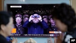 A TV news program shows a file image of North Korean leader Kim Jong Un at the Seoul Railway Station in Seoul, South Korea, May 14, 2017. 