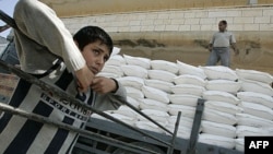 Груз американской продовольственной помощи для палестинских территорий.