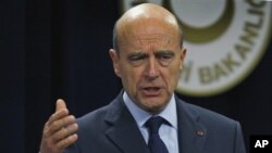 French Foreign Minister Alain Juppe (file photo)