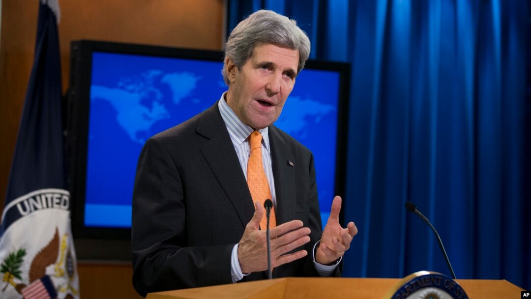 Menlu AS John Kerry hari Kamis (16/1) mendesak oposisi Suriah menghadiri perundingan damai di Jenewa, Swiss.