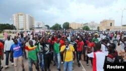 Des manifestants protestent à Ouagadougou, au Burkina Faso, 16 Septembre, 2015.