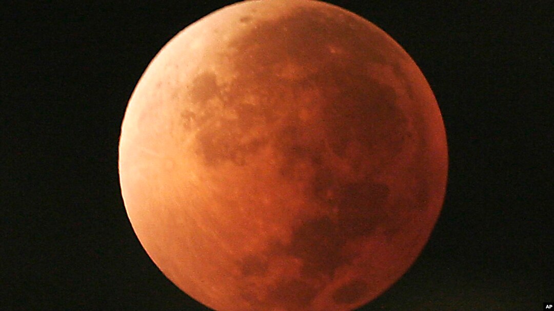 Blue Moon, Supermoon, Total Lunar Eclipse Rolled Into One