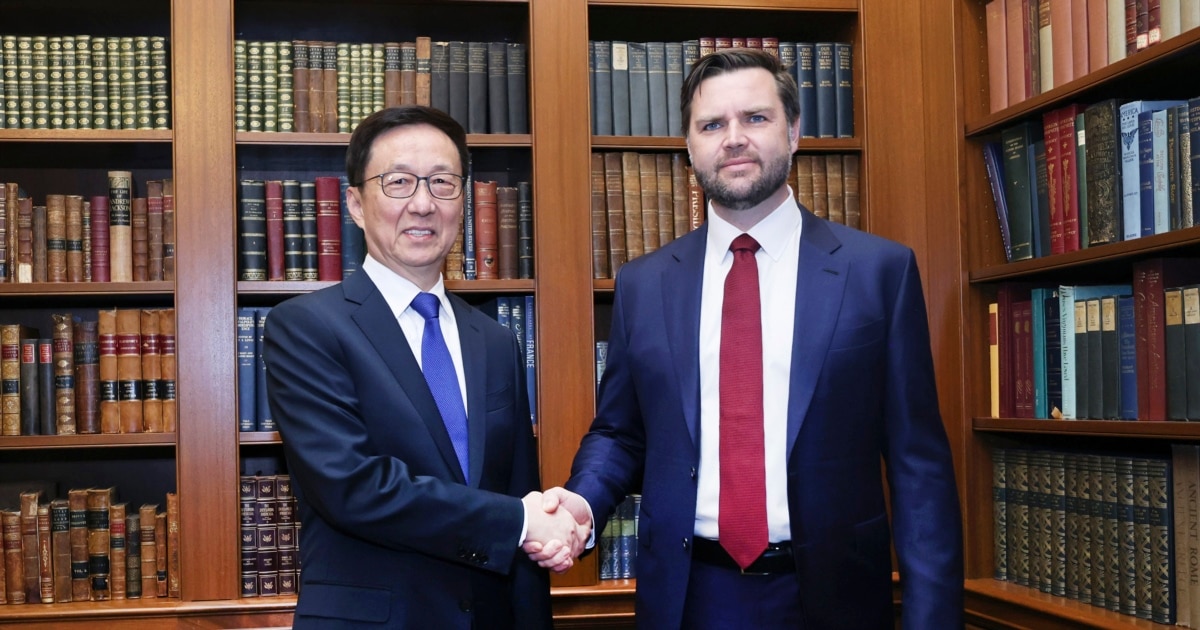 美国当选副总统万斯在就职典礼前会见韩正