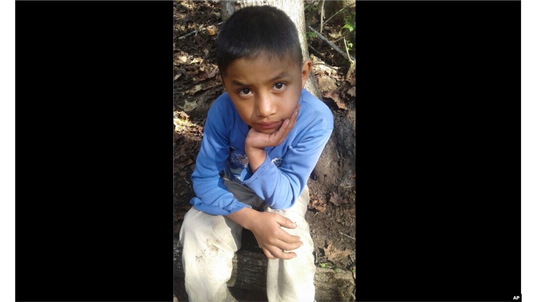 Felipe Gomez Alonzo, 8 tahun, tampak di Yalambojoch, Guatemala, dalam foto yang dirilis oleh keluarganya.