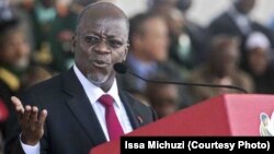 Presiden Tanzania John Magufuli memerintahkan pemeriksaan terhadap karyawan bank sentral (foto: dok).