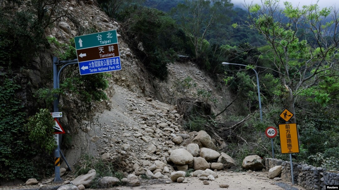 Odron kod Hualiena (REUTERS/Tyrone Siu)
