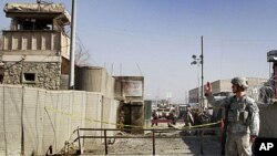 افغانستان : بمي چاؤدنو کې د نېټو پېنځه عسکر وژل شوي