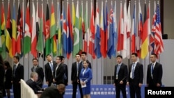 2018年11月7日中國浙江烏鎮第五屆世界互聯網大會會場的保安人員。