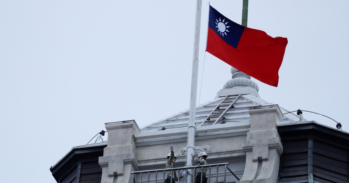 台湾报告又两枚疑似中国气象气球 越过台湾海峡中线