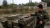 مشرقی یوکرین: سرحدی چوکیوں سے فوجیوں کا انخلا