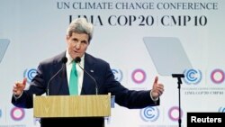 Ngoại trưởng Mỹ John Kerry nói rằng hơn phân nửa lượng khí thải làm cho trái đất ấm lên là do các nước đang phát triển thải ra.