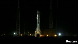 SpaceX batalkan peluncuran roket tanpa awak Falcon 9 menuju ISS dari Cape Canaveral, Florida (6/1).