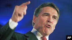 Texas Governor Rick Perry speaks during the 2011 Republican Leadership Conference in New Orleans, Louisiana, June 18, 2011 (file photo)