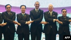 Obama ASEAN sammitida, Kuala-Lumpur, Malayziya, 21-noyabr, 2015-yil